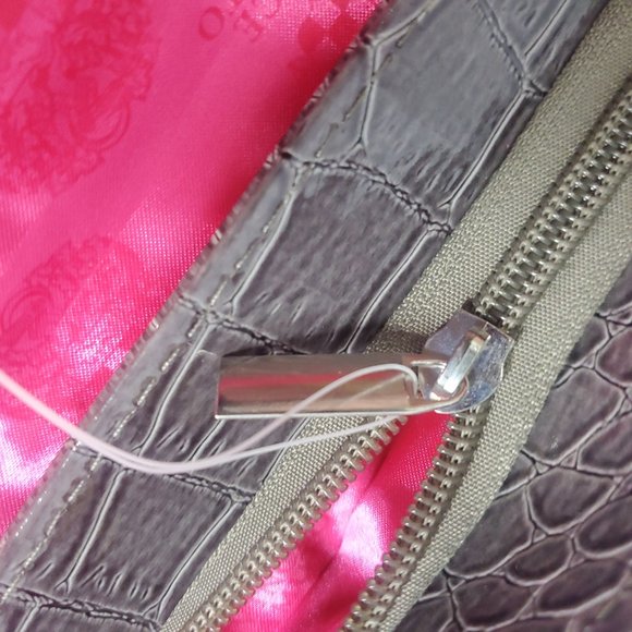 Vince Camuto Promo strapless Clutch Handbag. Gray alligator print NWT - Picture 11 of 15